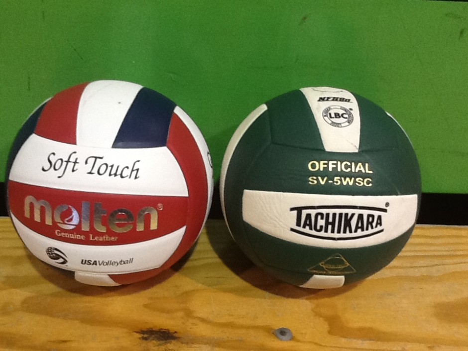 pe-teaches-teamwork-and-communication-in-volleyball